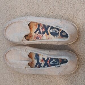 Roxy slip ons